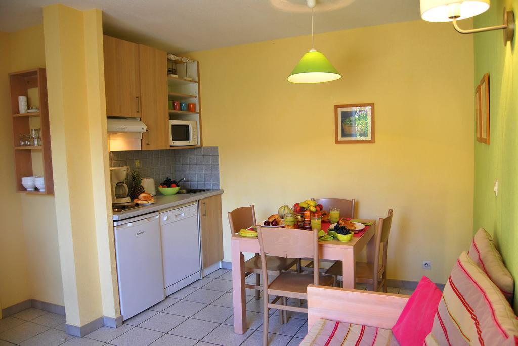 Lagrange Grand Bleu Vacances - Residence Le Village Des Aloes Cerbère Kamer foto