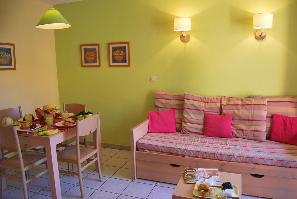 Lagrange Grand Bleu Vacances - Residence Le Village Des Aloes Cerbère Kamer foto